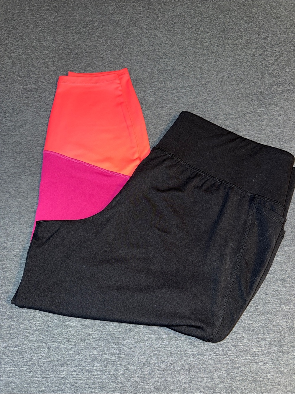 Livi Active Black Leggings with Pink and Coral Side Pockets